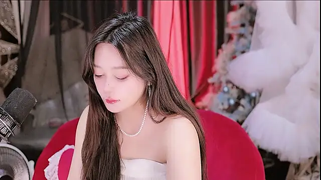 Missy Nana21 online show from April 20, 3:37 pm