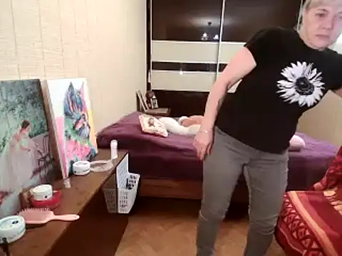 Lia Laguna77 online show from September 12, 8:25 am