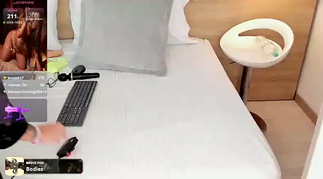 Megansttein  online show from February 1, 4:35 am