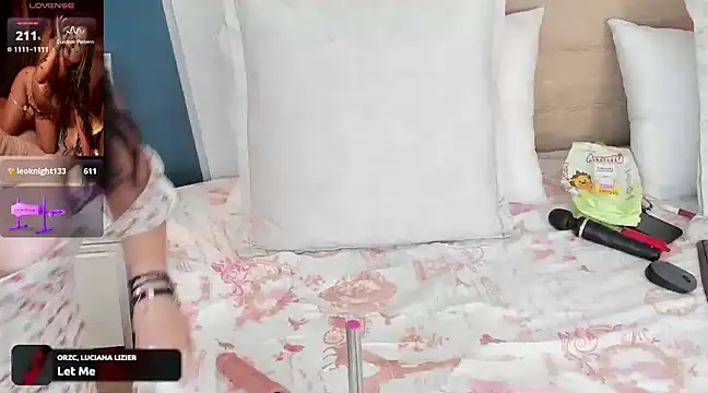 Megansttein  online show from February 7, 10:30 pm