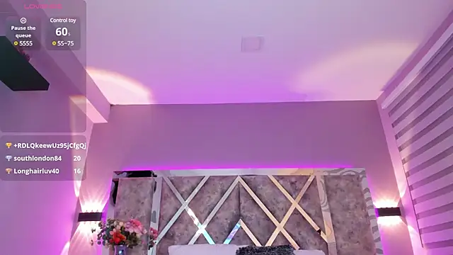 MaxiRogers online show from March 17, 10:38 pm