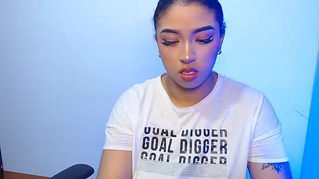 barbara falcons online show from November 27, 6:32 pm