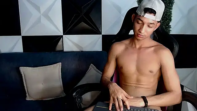 jose sexycumm online show from December 11, 12:33 am