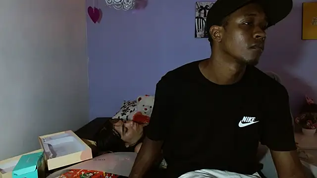 Snapshot of Kimandyuk chatting on February 20, 7:30 pm Kimandyuk online show from February 20, 7:30 pm