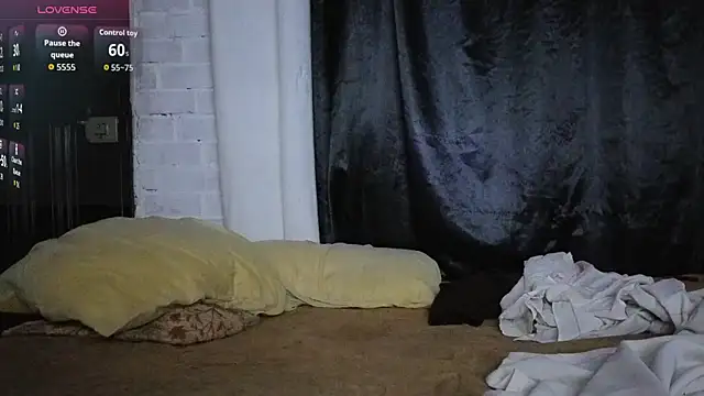 Snapshot of Kimandyuk chatting on December 14, 2:06 am Kimandyuk online show from December 14, 2:06 am