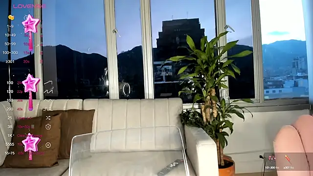 Snapshot of Megan_Lim chatting on January 21, 11:03 am Megan Lim online show from January 21, 11:03 am