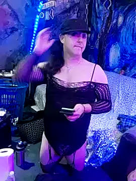 Snapshot of Boo-boo_kittyfux chatting on December 15, 3:09 pm Boo-boo kittyfux online show from December 15, 3:09 pm