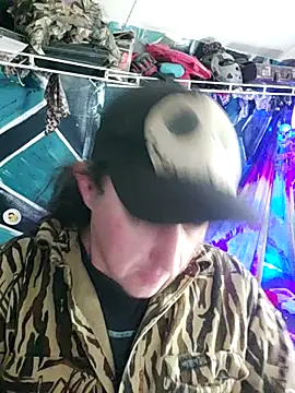 Snapshot of Boo-boo_kittyfux chatting on October 23, 4:39 pm Boo-boo kittyfux online show from October 23, 4:39 pm