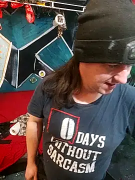 Snapshot of Boo-boo_kittyfux chatting on November 12, 10:20 pm Boo-boo kittyfux online show from November 12, 10:20 pm