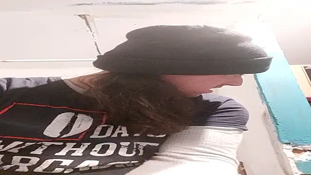 Snapshot of Boo-boo_kittyfux chatting on November 29, 9:45 am Boo-boo kittyfux online show from November 29, 9:45 am