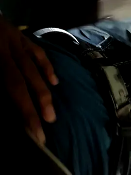 Snapshot of SurjS9 chatting on January 7, 9:14 pm SurjS9 online show from January 7, 9:14 pm