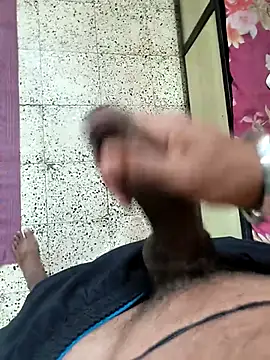 Snapshot of SurjS9 chatting on February 11, 11:10 am SurjS9 online show from February 11, 11:10 am