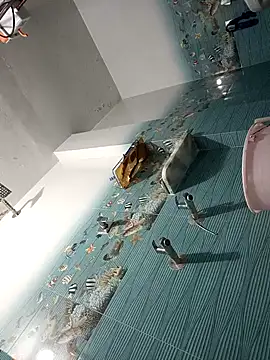 Snapshot of Mr_joh chatting on November 12, 10:37 am Mr joh online show from November 12, 10:37 am