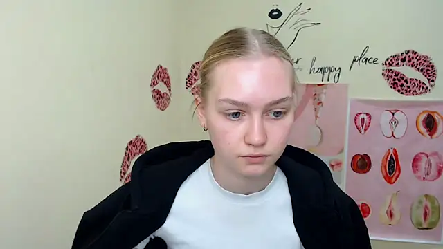 MademoiselleCl online show from February 4, 10:32 am