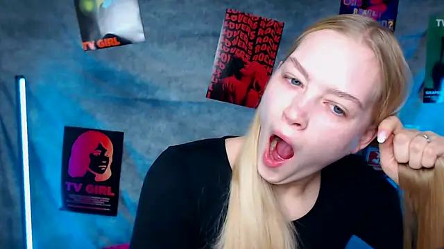 MademoiselleCl online show from October 20, 6:14 am