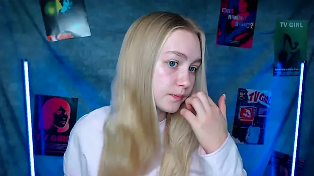 MademoiselleCl online show from October 25, 6:10 am