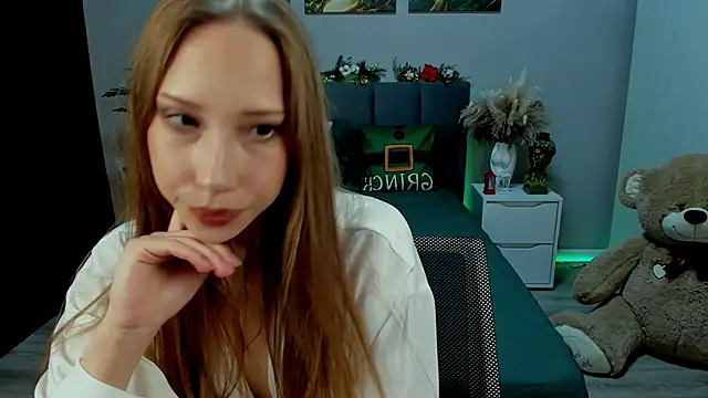 Snapshot of AlexaHarmon chatting on January 11, 2:04 pm AlexaHarmon online show from January 11, 2:04 pm
