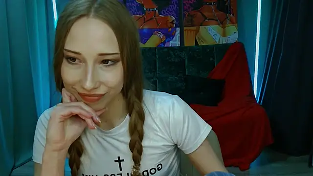 Snapshot of AlexaHarmon chatting on January 25, 4:57 pm AlexaHarmon online show from January 25, 4:57 pm