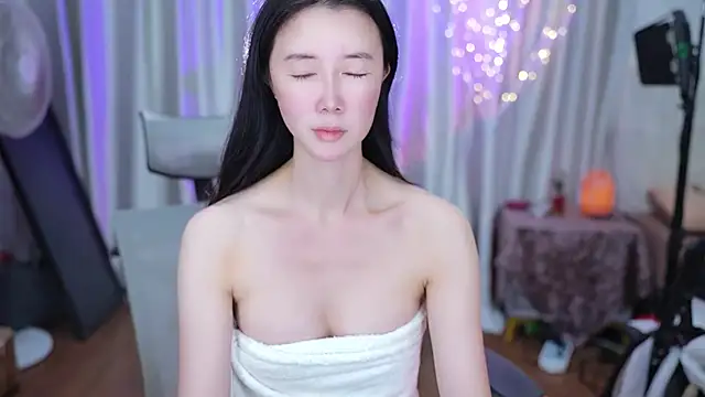 nono babyy online show from January 13, 1:33 am