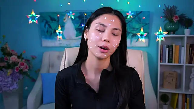 LittleSally   online show from December 7, 8:11 am