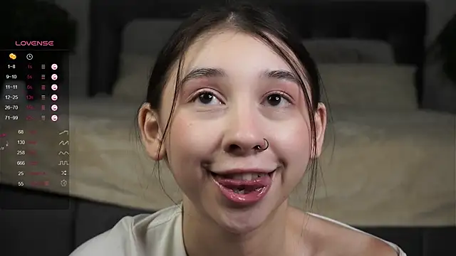 AislyEmbury online show from January 31, 10:10 pm