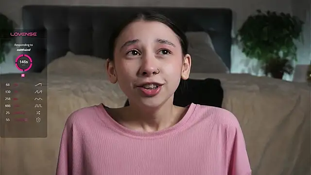 AislyEmbury online show from February 16, 10:21 pm