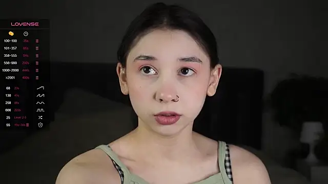 AislyEmbury online show from March 2, 7:23 pm