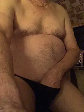 Snapshot of Tonybaloney1972 chatting on March 21, 2:28 am Tonybaloney1972 online show from March 21, 2:28 am