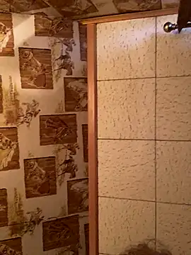 Snapshot of Tonybaloney1972 chatting on November 30, 12:31 pm Tonybaloney1972 online show from November 30, 12:31 pm