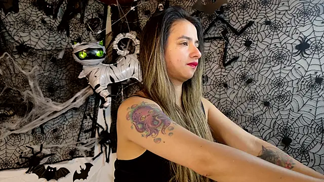 julietta   jackson online show from October 20, 9:48 pm