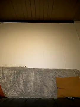 wolfwhite95 online show from November 7, 10:54 pm