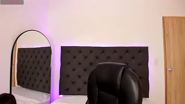 Snapshot of ninfomaria_ chatting on October 6, 4:37 pm ninfomaria online show from October 6, 4:37 pm