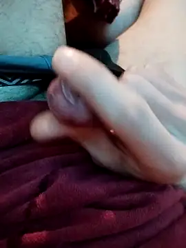 Snapshot of Maksim030 chatting on December 19, 9:49 pm Maksim030 online show from December 19, 9:49 pm