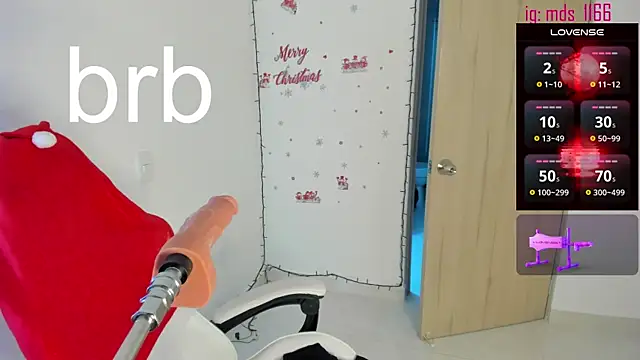 Mia adams66 online show from December 19, 12:02 am