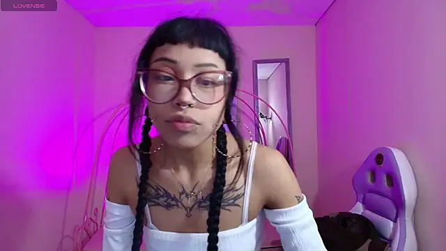 Violetta Suky online show from February 20, 1:40 pm