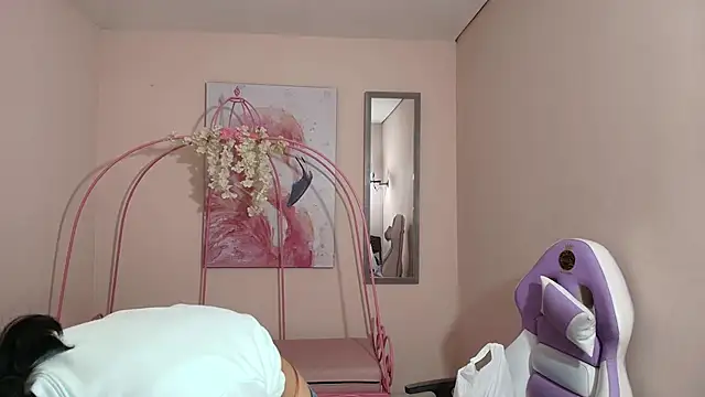 Violetta Suky online show from February 27, 1:38 pm