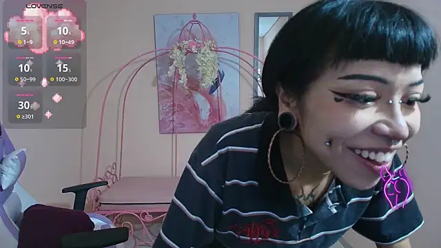 Violetta Suky online show from March 15, 1:51 pm