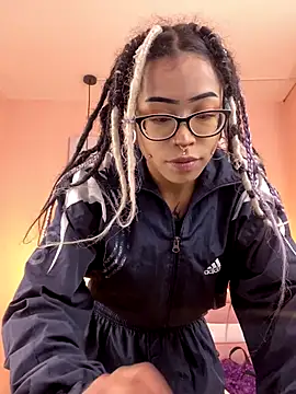 Violetta Suky online show from October 8, 1:09 pm