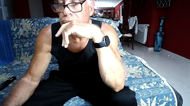 maduroguapo online show from October 26, 9:31 pm