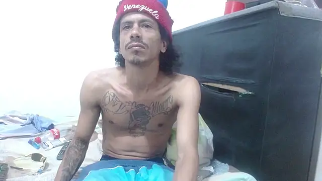 damian bottom bigcock online show from December 7, 1:25 am