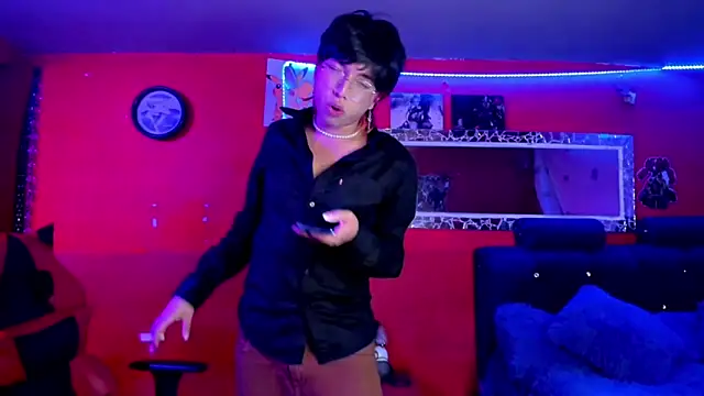 AnggelONfiree online show from March 5, 10:33 am