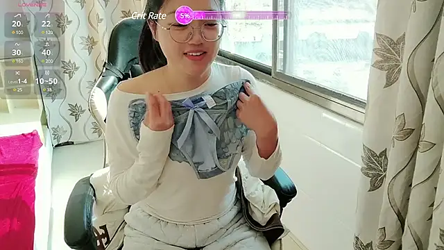 luoxuwen online show from December 29, 6:14 am