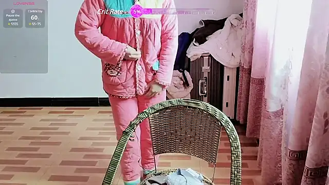 luoxuwen online show from February 1, 2:47 am