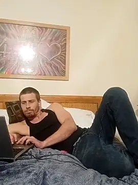 Snapshot of dcrick978 chatting on October 21, 10:43 pm dcrick978 online show from October 21, 10:43 pm