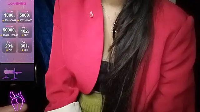 Snapshot of Sheela_oshovadi chatting on December 17, 4:21 pm Sheela oshovadi online show from December 17, 4:21 pm