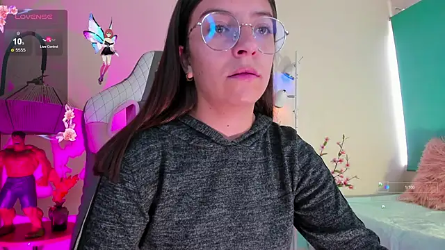 milly kenner online show from November 28, 2:42 pm