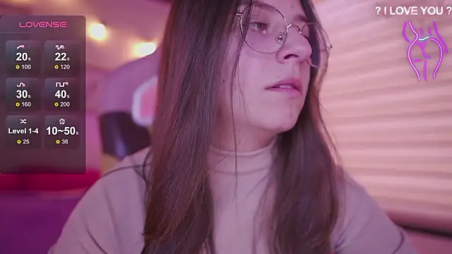 milly kenner online show from March 20, 8:35 pm