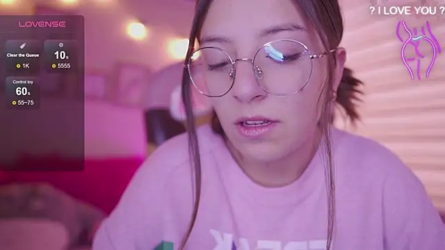 milly kenner online show from April 6, 7:48 pm