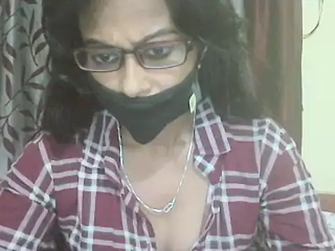 Snapshot of JENIFER_PUNE chatting on February 13, 4:07 pm JENIFER PUNE online show from February 13, 4:07 pm