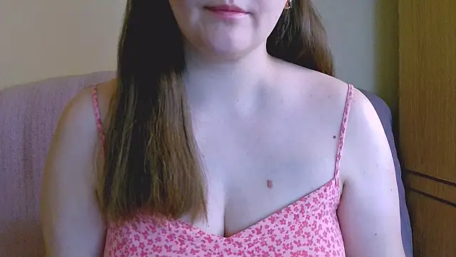 Snapshot of ChubbyMaia chatting on February 23, 11:44 am ChubbyMaia online show from February 23, 11:44 am